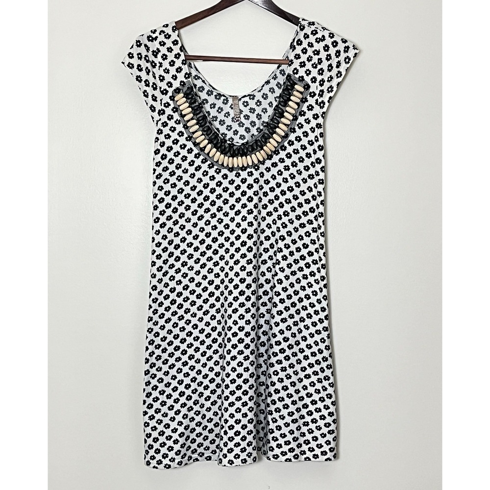Free People Mini Dress Size Small‎ Wooden Beaded Neckline Boho Granola Girl
